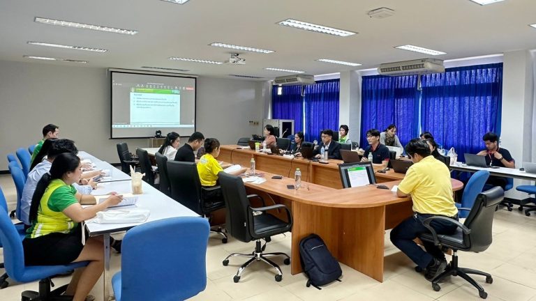 ประชุมเปิดโครงการระบบสารสนเทศเพื่อการบริหารและระบบบริการการศึกษาระยะที่ 2 มหาวิทยาลัยราชภัฏเพชรบุรี